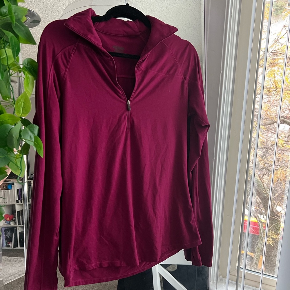 Columbia half zip top